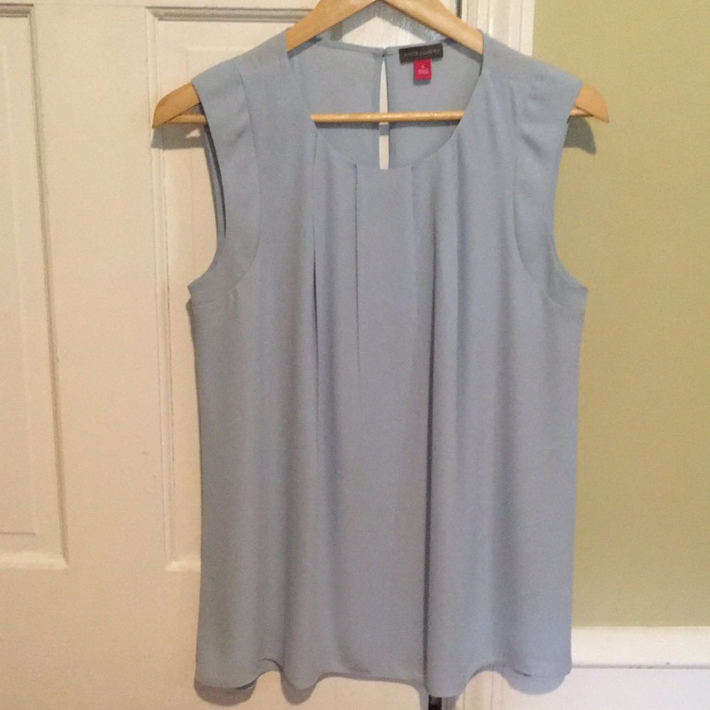 Vince Camuto top